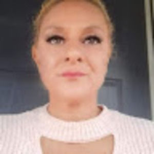 Meet your Posher, Kari